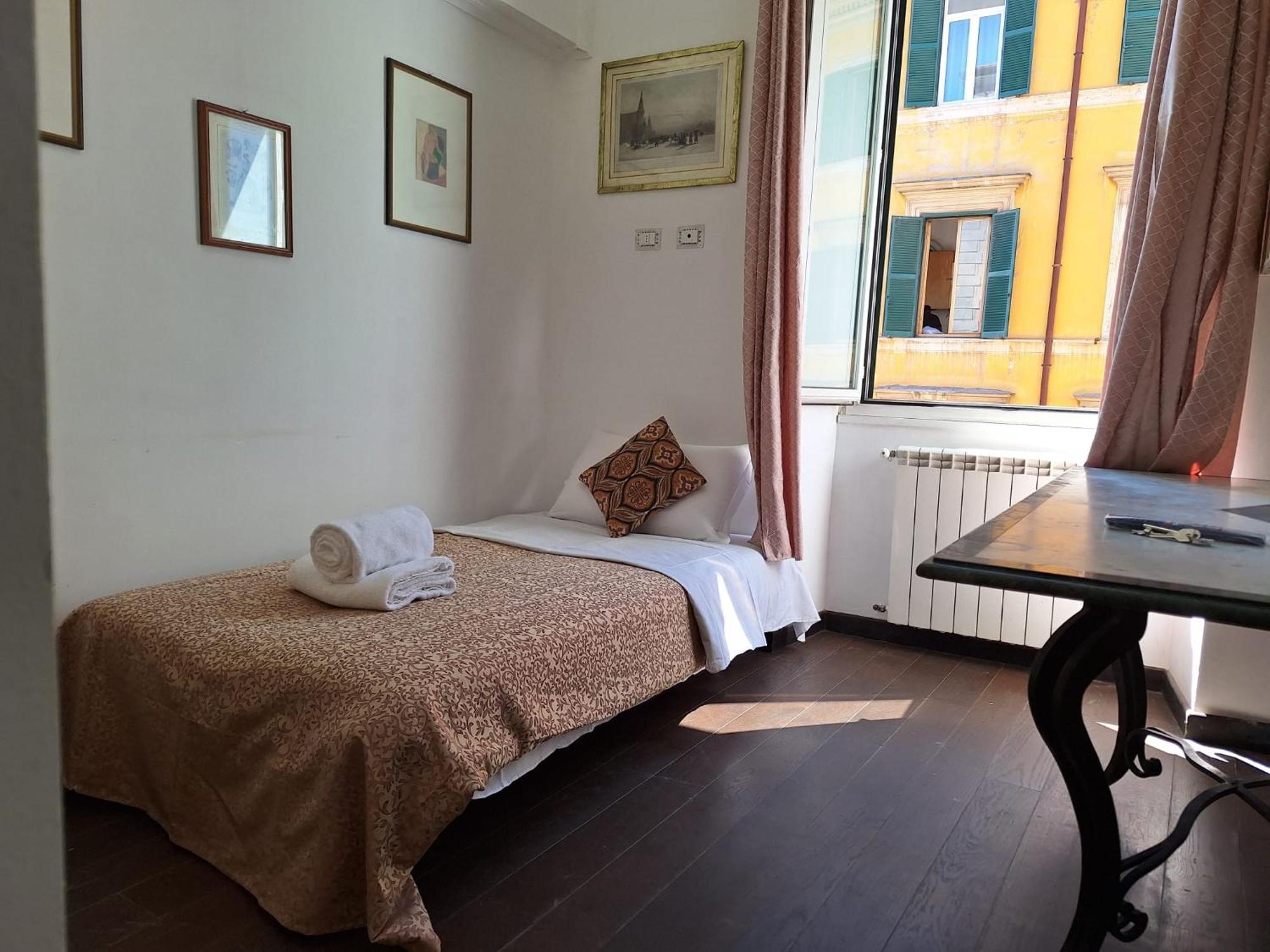 Casa Fanti 57 Hostel Rome Bagian luar foto