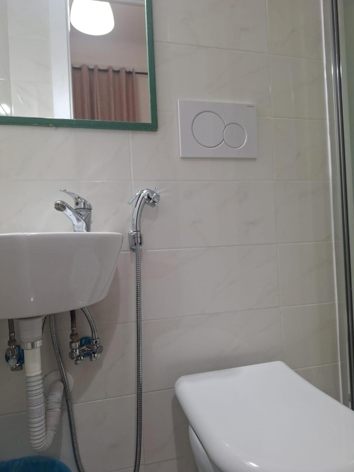 Casa Fanti 57 Hostel Rome Bagian luar foto